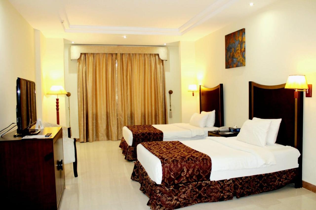Tourist Hotel Doha Exterior photo