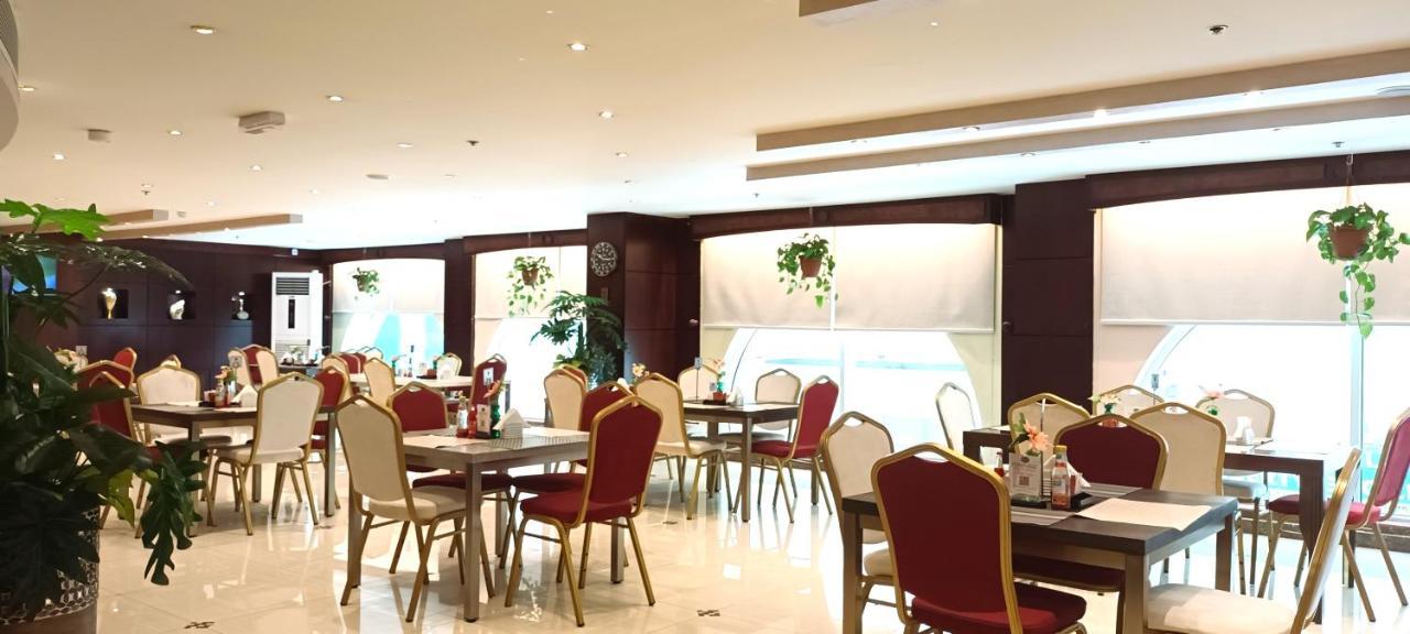 Tourist Hotel Doha Exterior photo