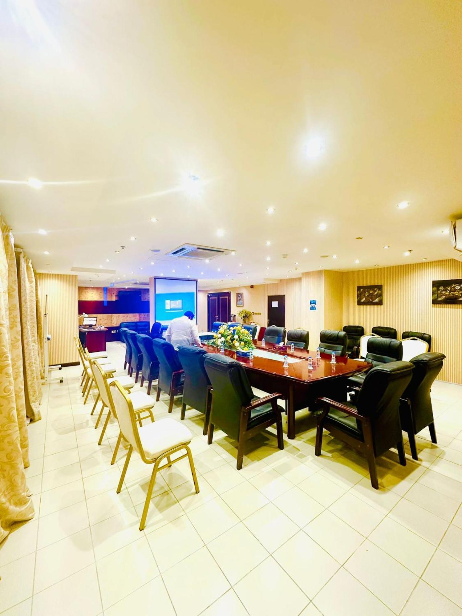 Tourist Hotel Doha Exterior photo